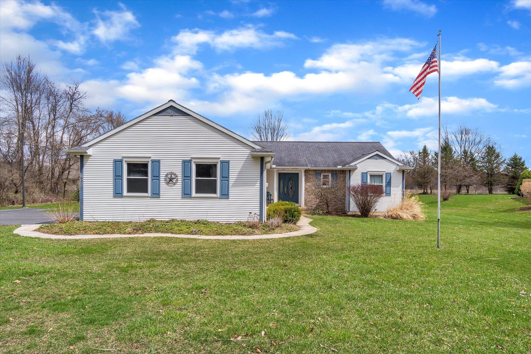 1645 Bunting Road Jackson, MI 49201 - Photo 3 of 43 03-1645-Bunting-Rd-WindowStill-Real-Esta