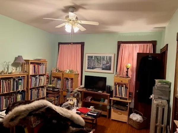 $374,900 | 9 Willow Street, Northbridge, MA 01588