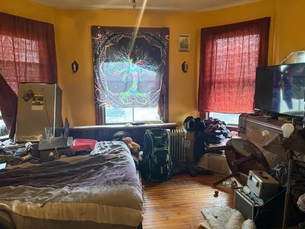 $374,900 | 9 Willow Street, Northbridge, MA 01588