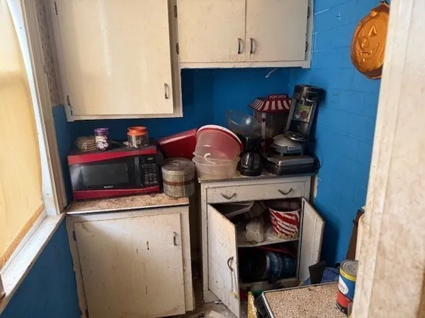 $374,900 | 9 Willow Street, Northbridge, MA 01588