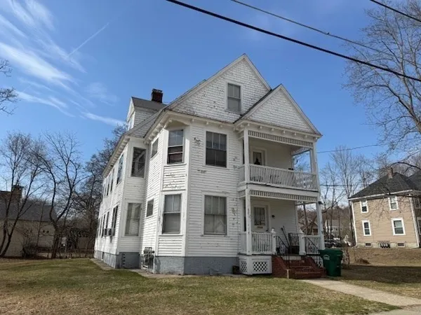 $374,900 | 9 Willow Street, Northbridge, MA 01588