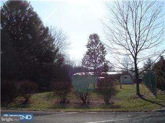 922 Ivyland Road Warminster, PA 18974 - Photo 11 of 12 View