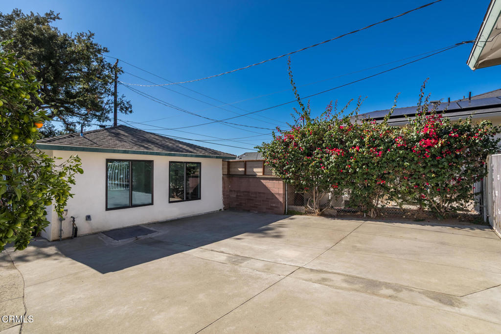 3308 Primavera Street Pasadena, CA 91107 - Photo 25 of 26 a front view of a house having yard