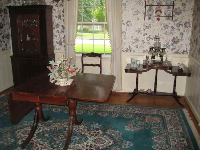 119 Buckingham Road Greenville, SC 29607 - Photo 5 of 17