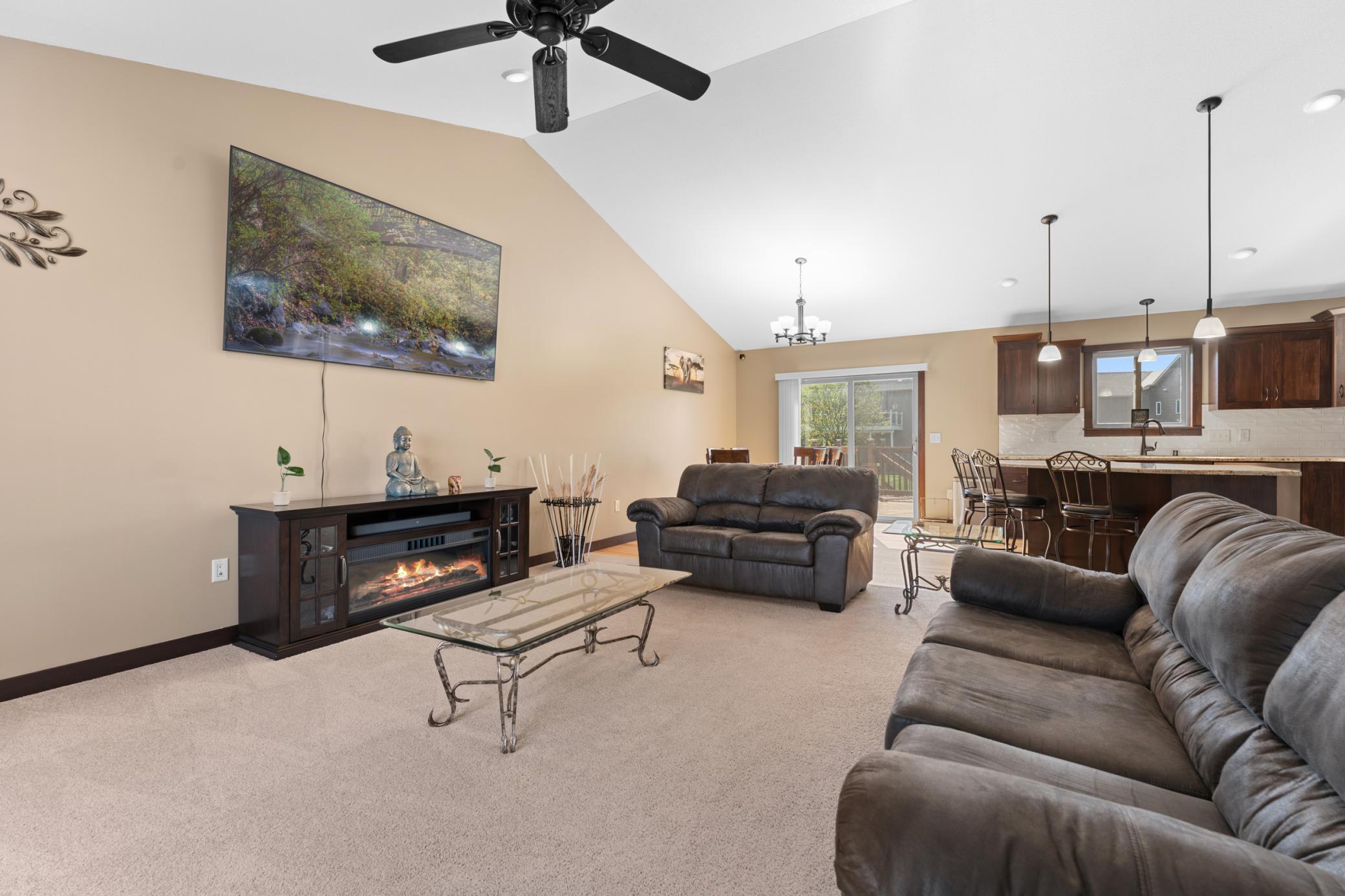 870 Portsmith Drive Northwest Rochester, MN 55901 - Photo 4 of 33