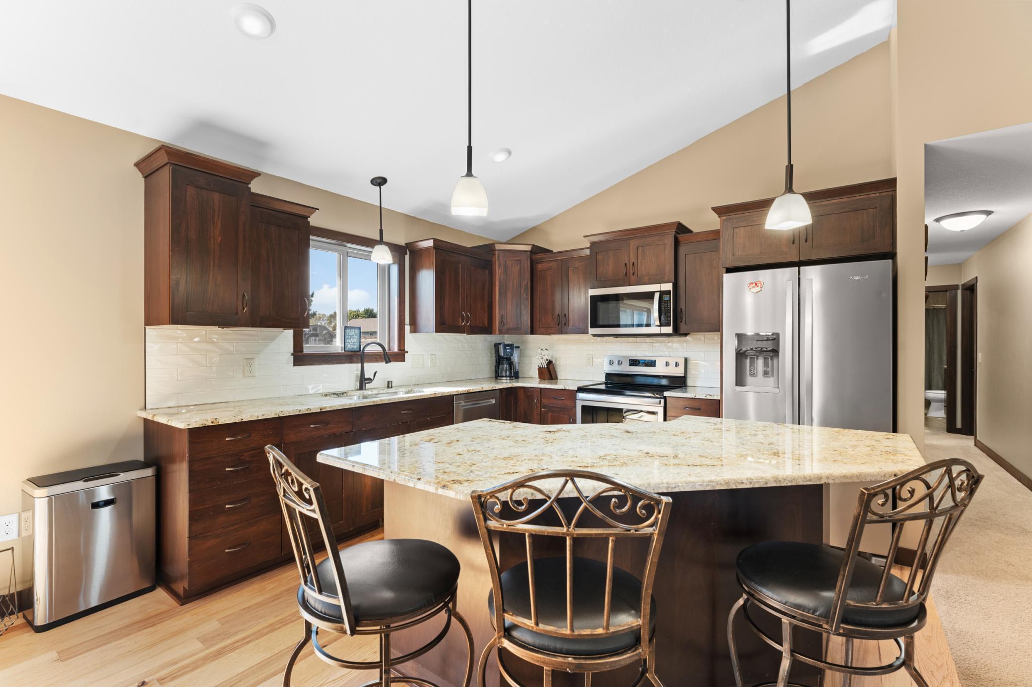 870 Portsmith Drive Northwest Rochester, MN 55901 - Photo 7 of 33