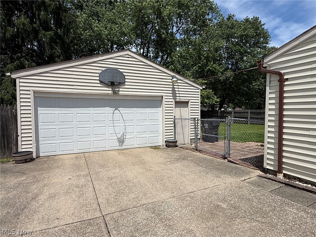 4828 New Road Austintown, OH 44515 - Photo 22 of 26