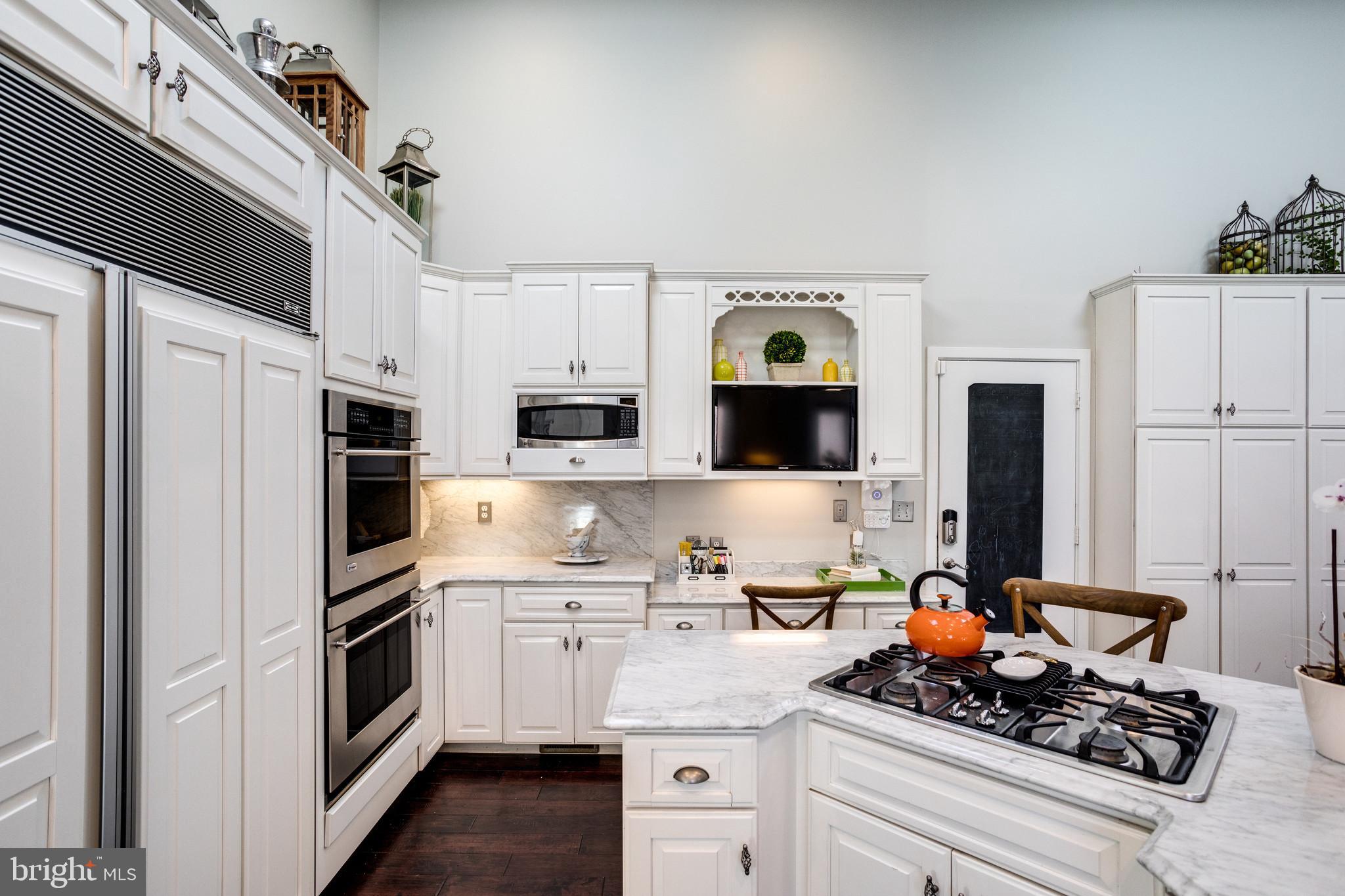 1420 Wolftrap Run Road Vienna, VA 22182 - Photo 22 of 115 Gallery Image 22