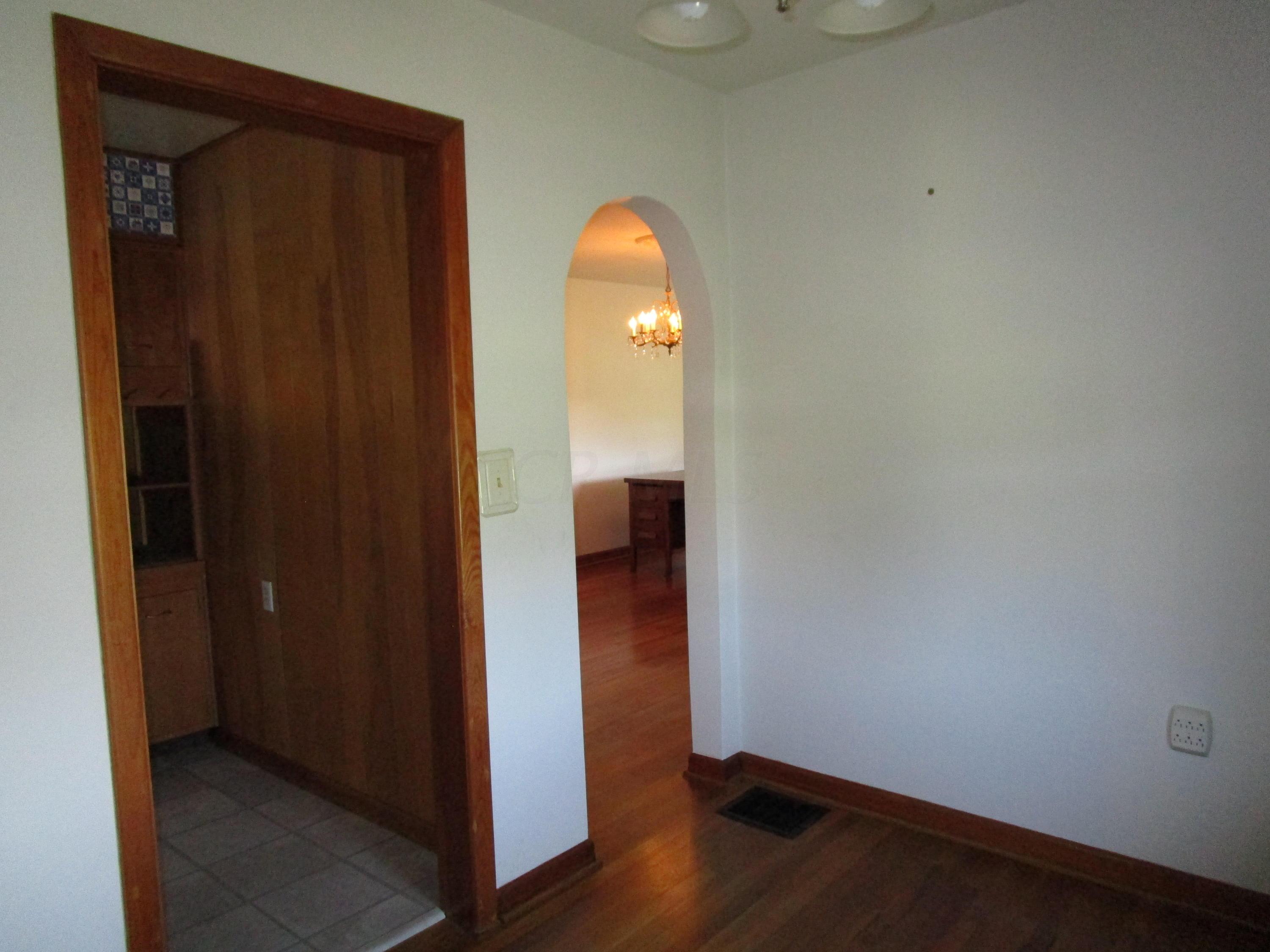 196 Schrake Road Chillicothe, OH 45601 - Photo 3 of 21 Gallery Image 3