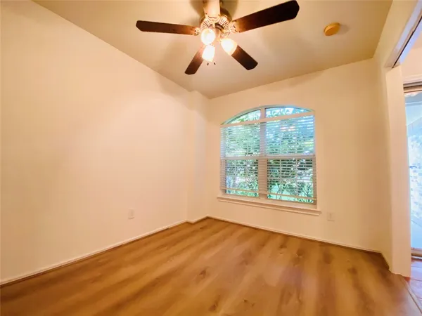 $1,800 | 5747 Wandering Creek Drive, Richmond, TX 77469