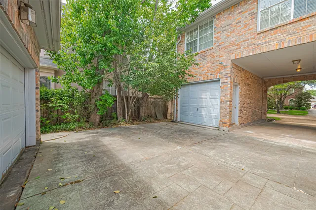 $3,400 | 36 Watermill Place, Sugar Land, TX 77479