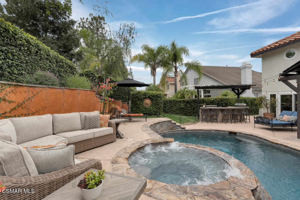 12208 Cherry Grove Street Moorpark, CA 93021 - Photo 52 of 85 12208 Cherry Grove St-HsHProd-61