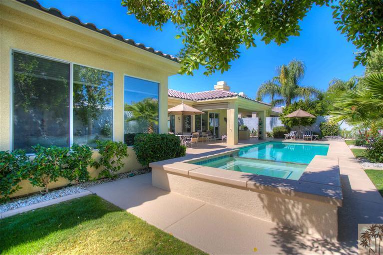 14 Bentley Road Rancho Mirage, CA 92270 - Photo 1 of 25 Primary Photo