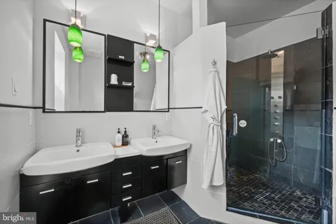 $1,200,000 | 210 South High Street, Baltimore, MD 21202