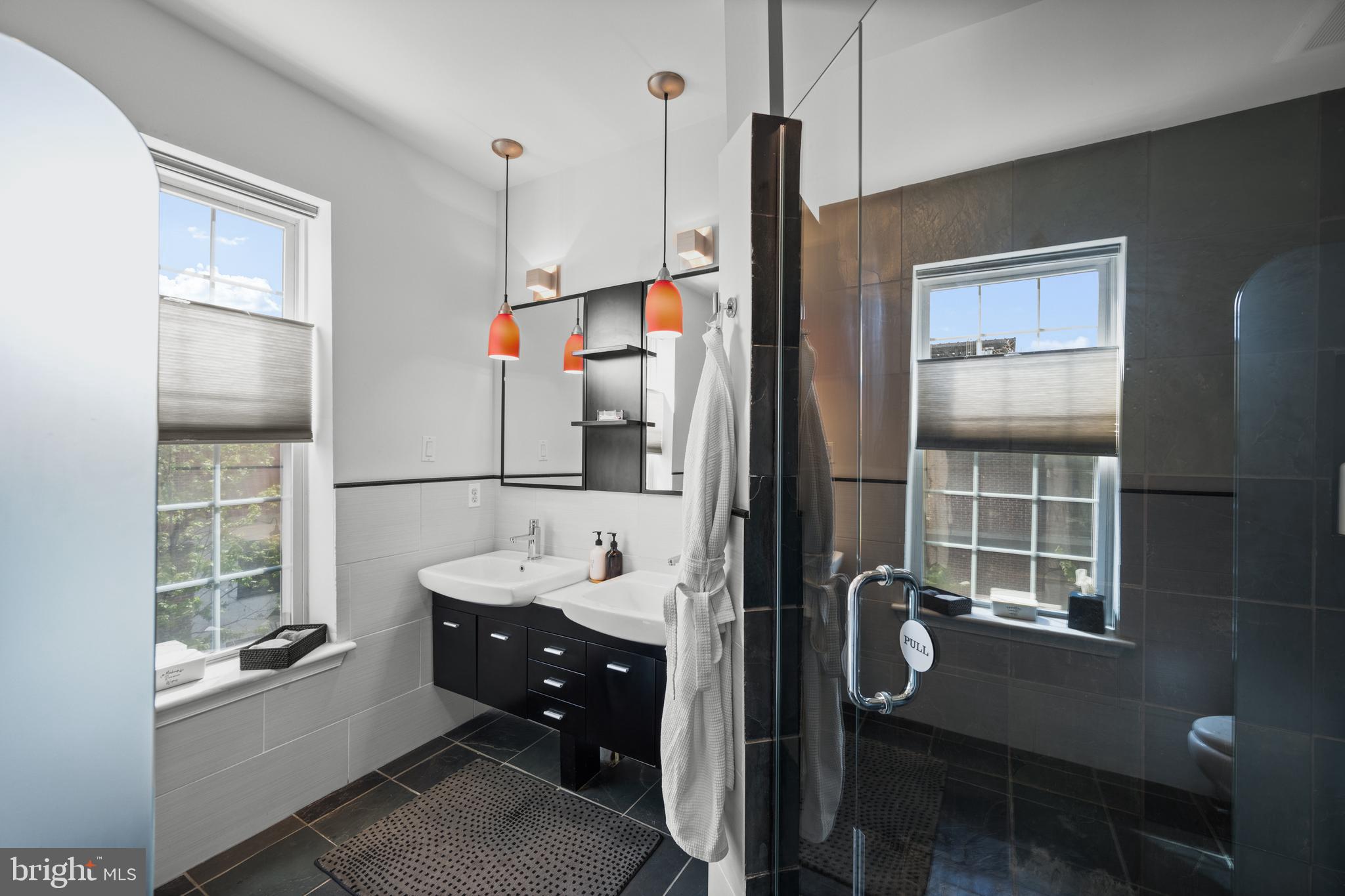 210 South High Street Baltimore, MD 21202 - Photo 35 of 80 Ensuite 3