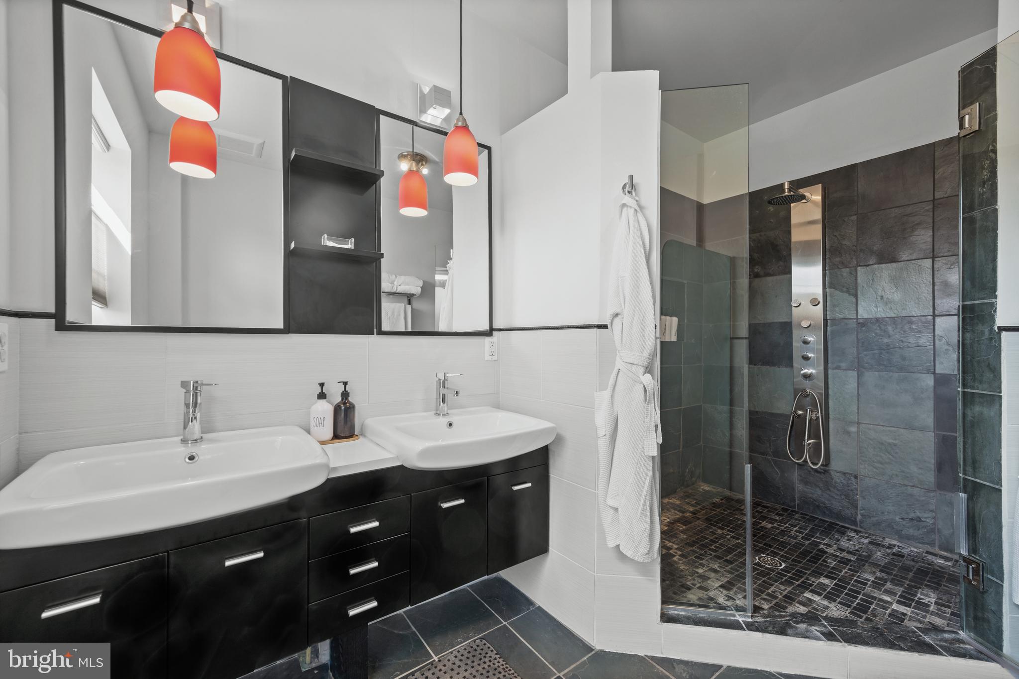 210 South High Street Baltimore, MD 21202 - Photo 36 of 80 Ensuite 3