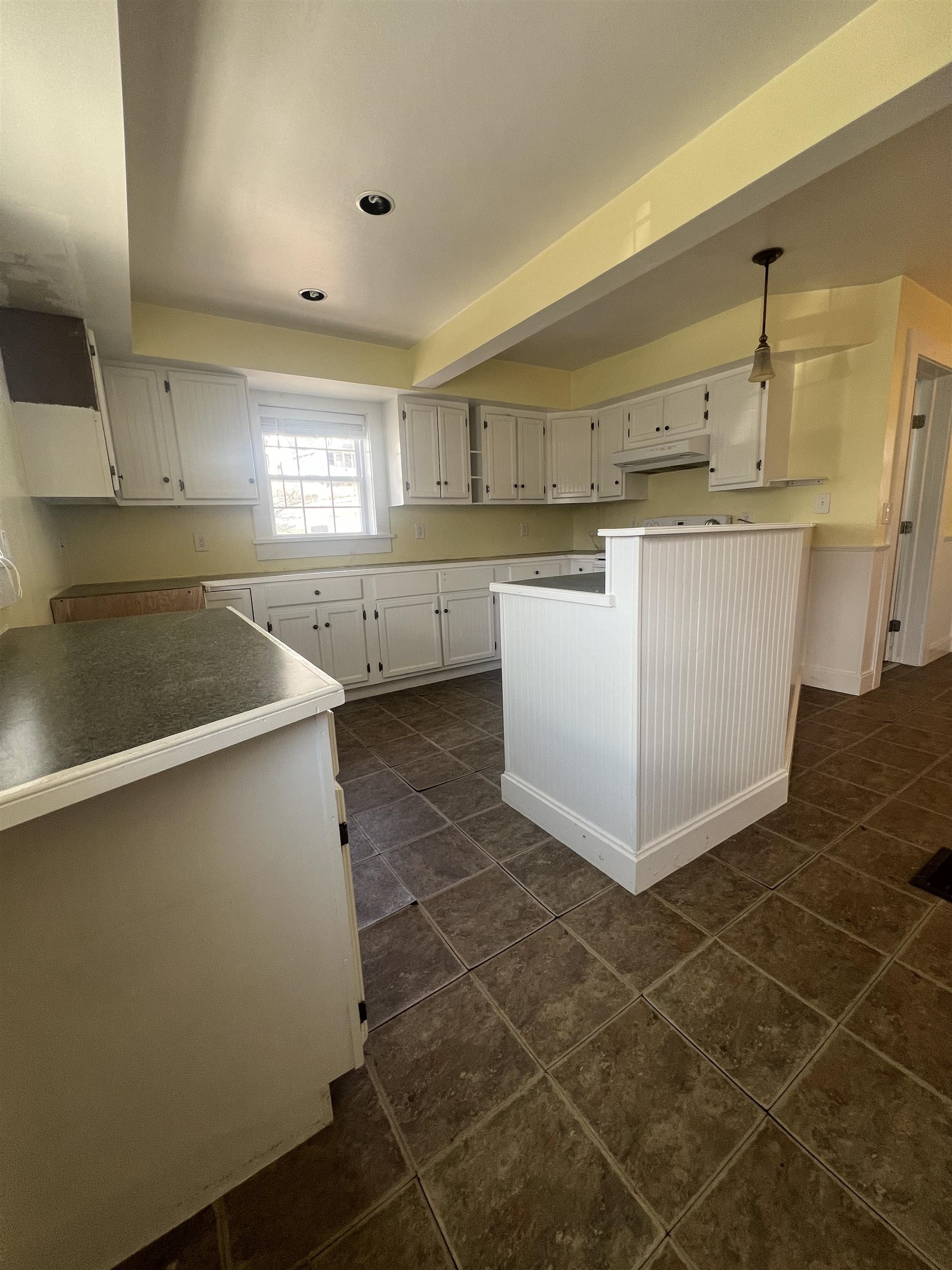 9 Cain Street Proctor, VT 05765 - Photo 10 of 31