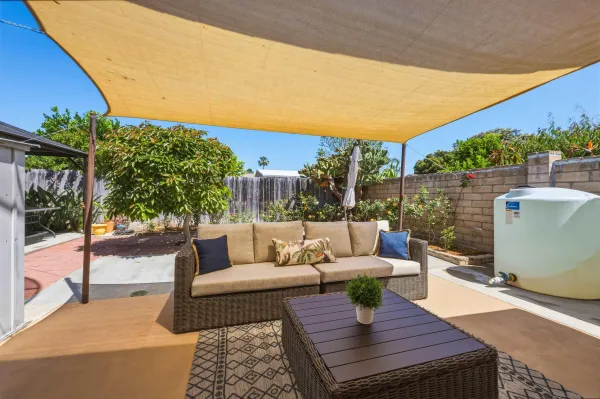$774,999 | 4626 Calle De Retiro, Oceanside, CA 92057