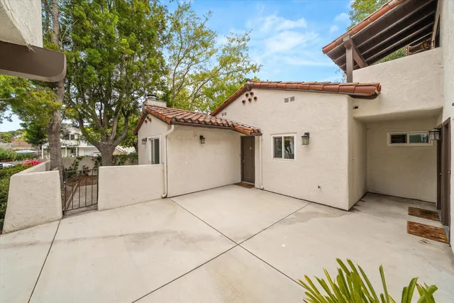 $3,700,000 | 930 Philinda Avenue, Santa Barbara, CA 93103