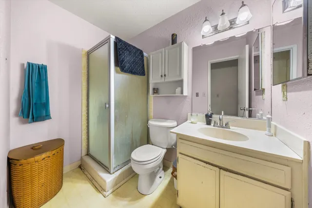 $3,700,000 | 930 Philinda Avenue, Santa Barbara, CA 93103