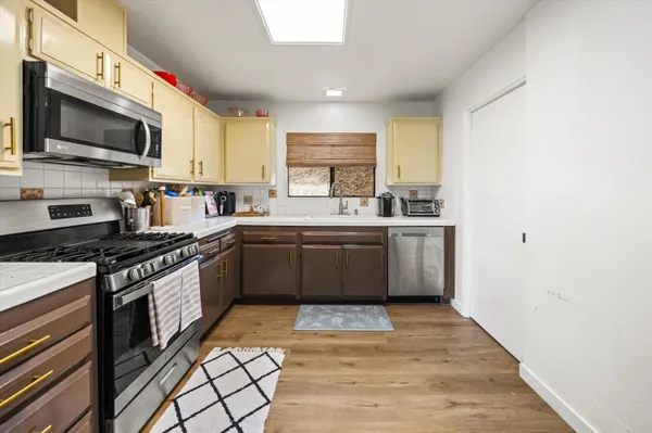 $3,700,000 | 930 Philinda Avenue, Santa Barbara, CA 93103