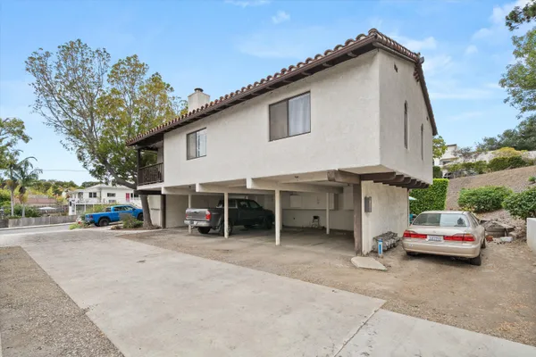 $3,700,000 | 930 Philinda Avenue, Santa Barbara, CA 93103