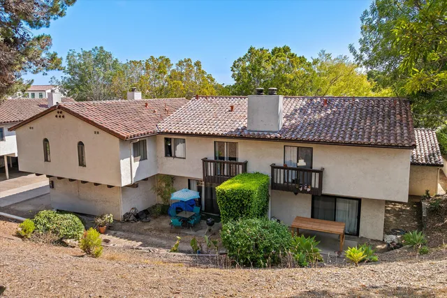 $3,700,000 | 930 Philinda Avenue, Santa Barbara, CA 93103