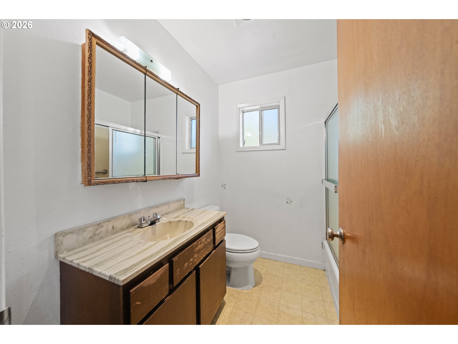 422 2nd Avenue Riddle, OR 97469 - Photo 36 of 46 Bathroom