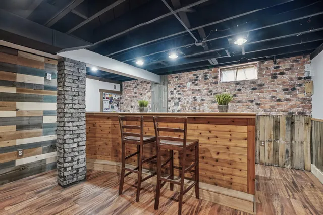 $364,900 | 2131 Sunkist Avenue, Waukesha, WI 53188