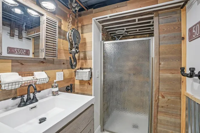 $364,900 | 2131 Sunkist Avenue, Waukesha, WI 53188