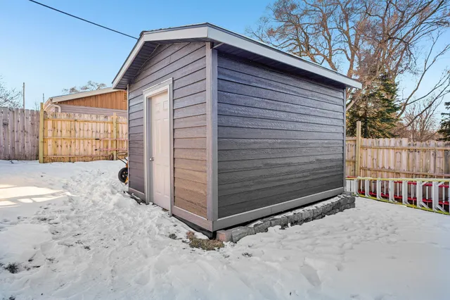 $364,900 | 2131 Sunkist Avenue, Waukesha, WI 53188