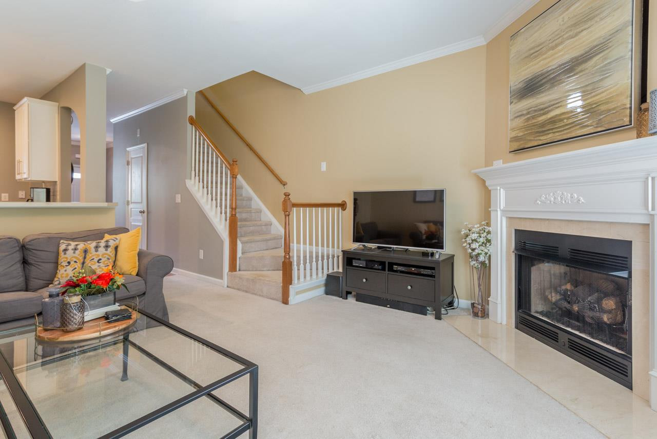 4528 Sugarbend Way Raleigh, NC 27606 - Photo 11 of 22 Family Room