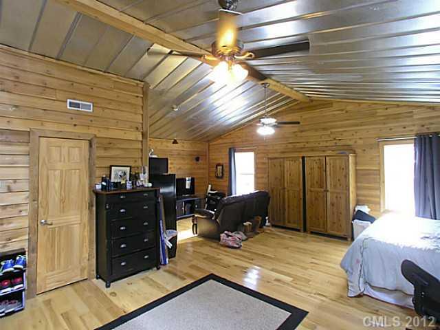 1022 Robinson Road Gastonia, NC 28056 - Photo 13 of 16 Gallery Image 13