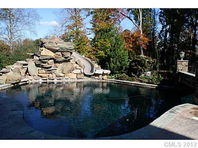 1022 Robinson Road Gastonia, NC 28056 - Photo 3 of 16 Gallery Image 3