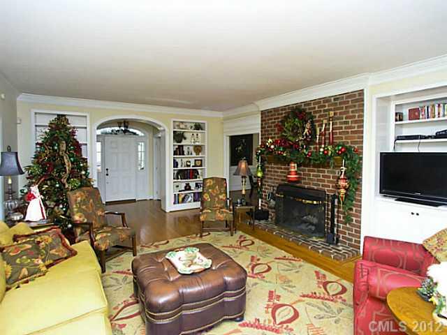 1022 Robinson Road Gastonia, NC 28056 - Photo 6 of 16 Gallery Image 6