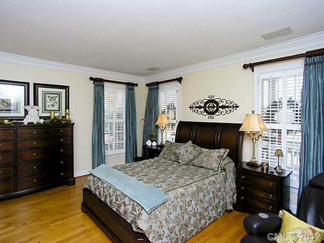 1022 Robinson Road Gastonia, NC 28056 - Photo 10 of 16 Gallery Image 10