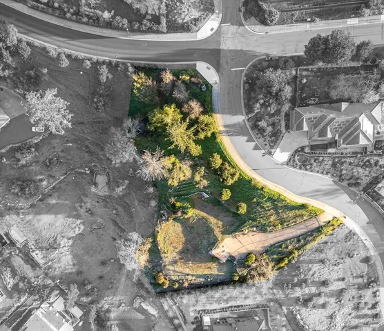 $399,000 | 3600 Crown Hill Drive, Santa Rosa, CA 95404