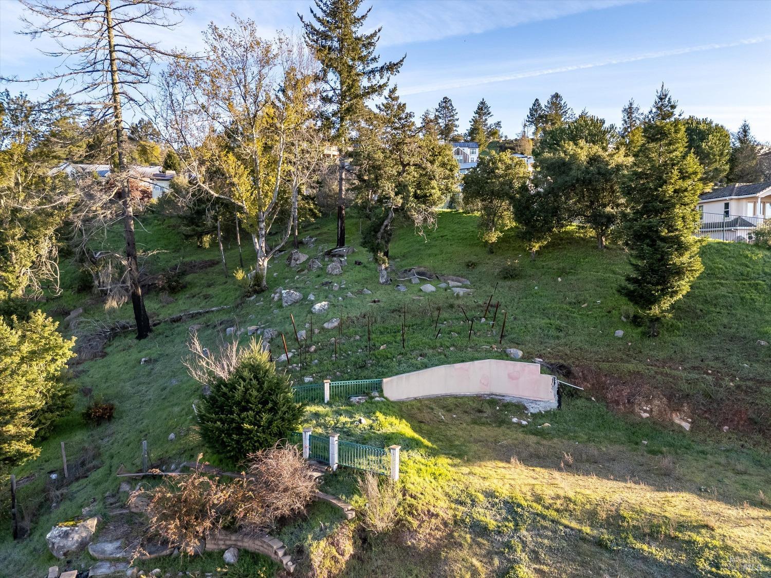 3600 Crown Hill Drive Santa Rosa, CA 95404 - Photo 14 of 29