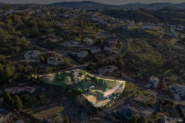 $399,000 | 3600 Crown Hill Drive, Santa Rosa, CA 95404