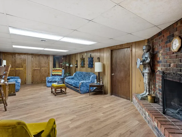 $379,900 | 1330 Fernando Drive, Ashwaubenon, WI 54115