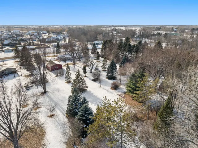 $379,900 | 1330 Fernando Drive, Ashwaubenon, WI 54115