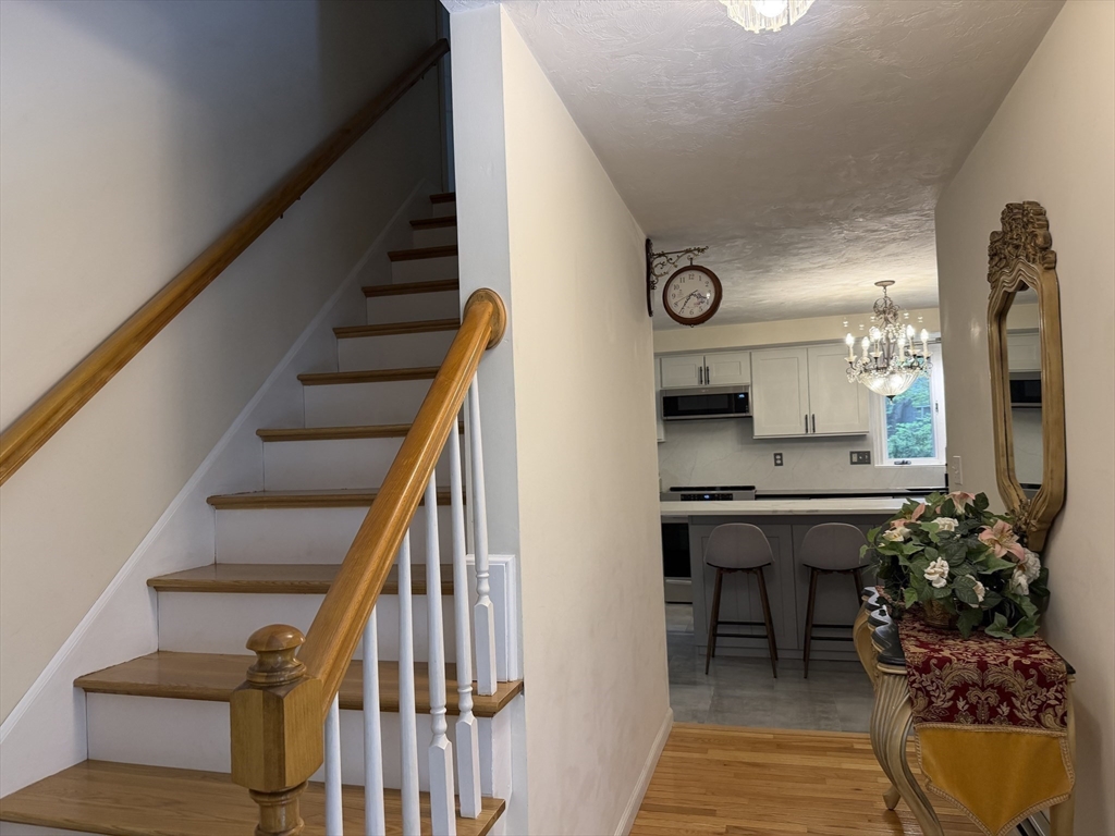 21 Woodridge Road Milford, MA 01757 - Photo 10 of 37