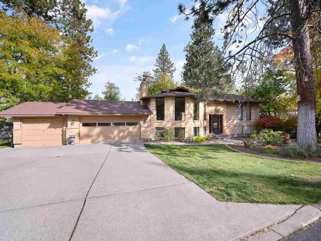 1807 South Wardson Road Spokane Valley, WA 99212 - Photo 1 of 20