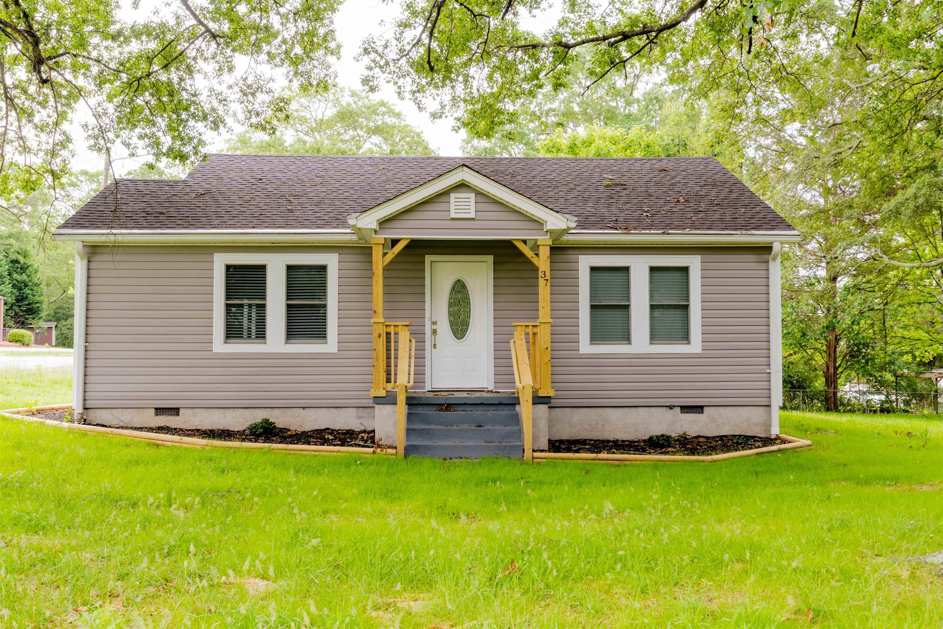 37 Bloomwood Heights Inman, SC 29349 - Photo 1 of 30 Gallery Image 1