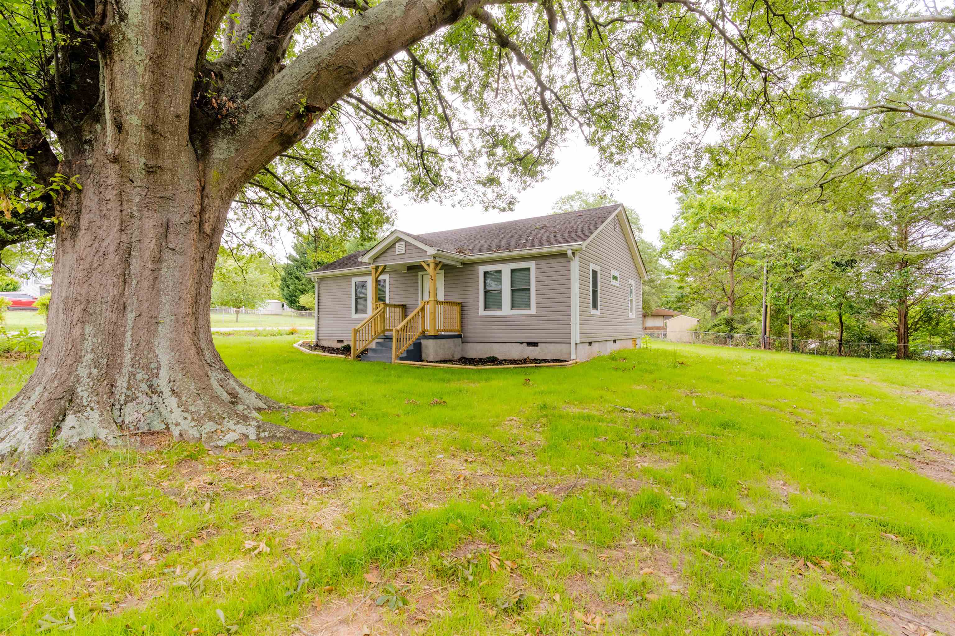 37 Bloomwood Heights Inman, SC 29349 - Photo 5 of 30 Gallery Image 5