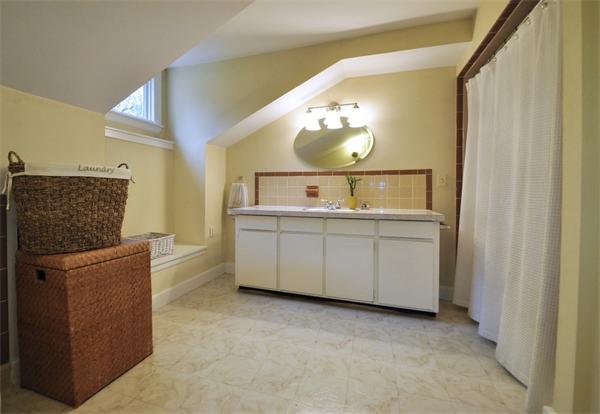 15 Westwind Road Andover, MA 01810 - Photo 16 of 24 Gallery Image 16