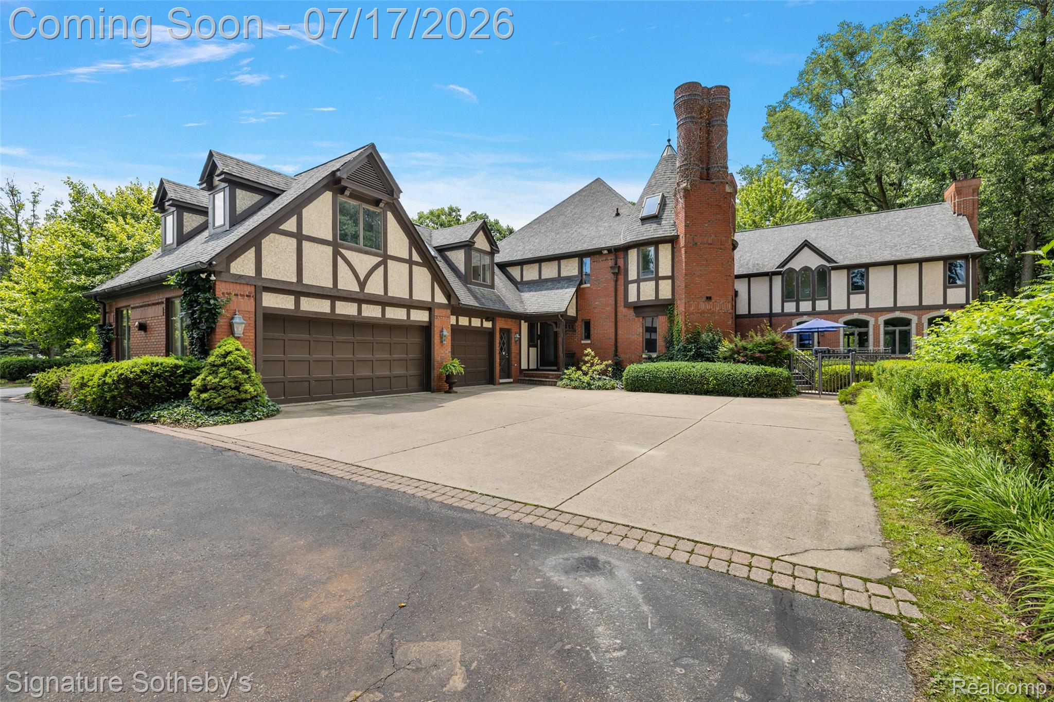 1235 Westview Road Bloomfield Hills, MI 48304 - Photo 4 of 77 007-1235 Westview-7.jpg