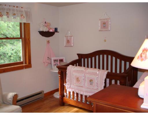 372 State Road Phillipston, MA 01331 - Photo 8 of 13