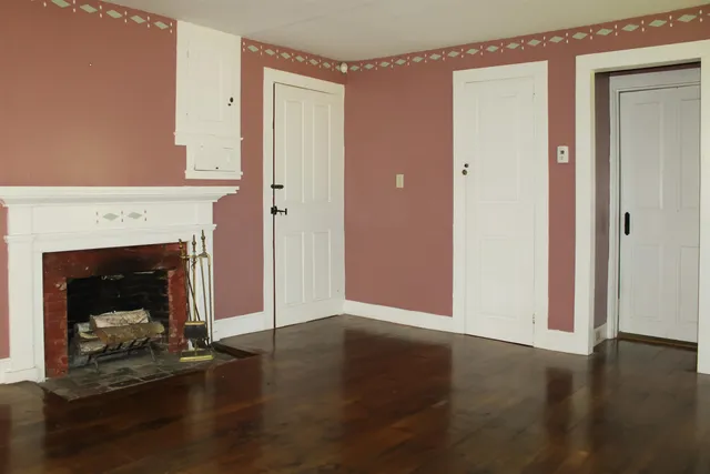 $595,000 | 339 Burt Hill Road, Winchester, NH 03470