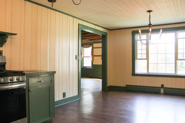 $595,000 | 339 Burt Hill Road, Winchester, NH 03470